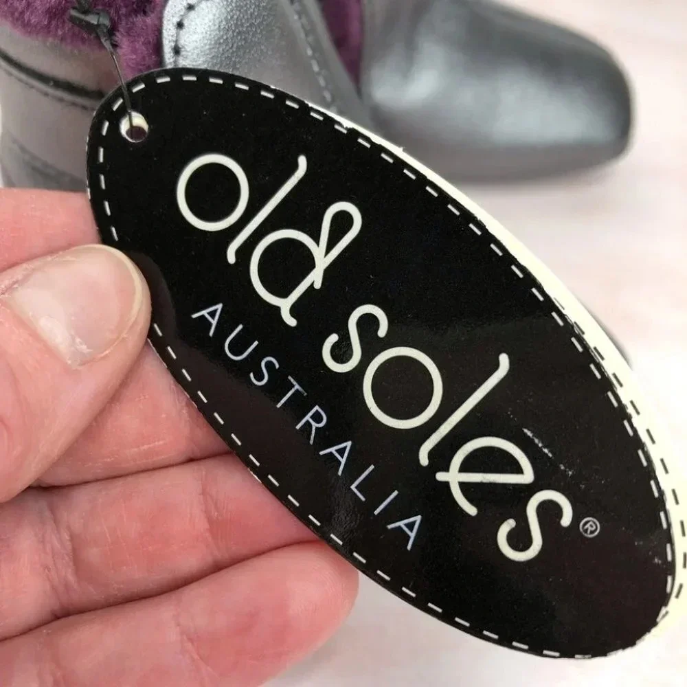 NWT Old‎ Soles crib shoes polar boot silver w/ purple fleece size 2 infant